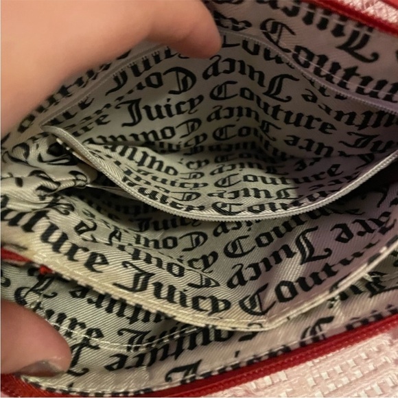 Juicy Couture Word Search“Lipstick Red” Triple Crossbody bag Adjustable Strap - Picture 3 of 7